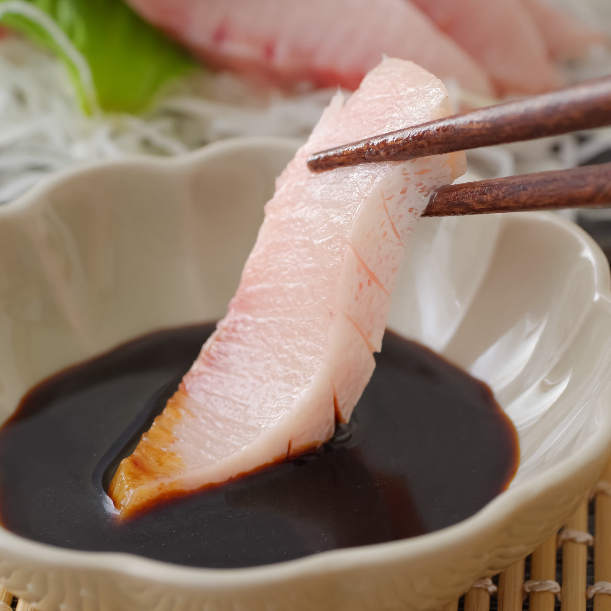 【京の濃口醤油】京都壬生発の味露さしみ醤油  日の出食品 アジロソース220ml、1L、1.8L
